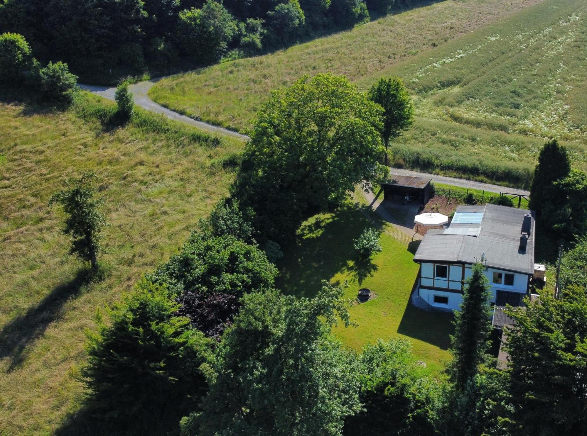 Ferienhaus Berghausen Am Hennesee Meschede Exteriör bild